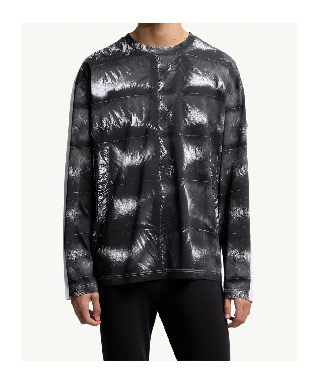 Long-Sleeved T-Shirt