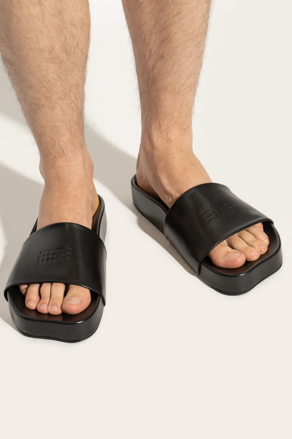 Open-Toe Slides