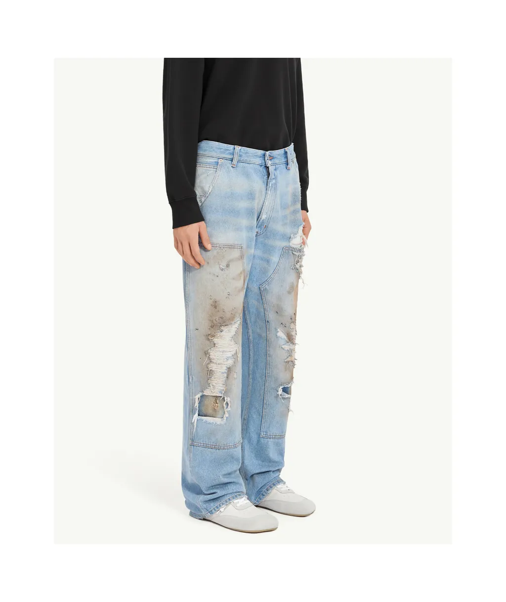 Distressed Jeans