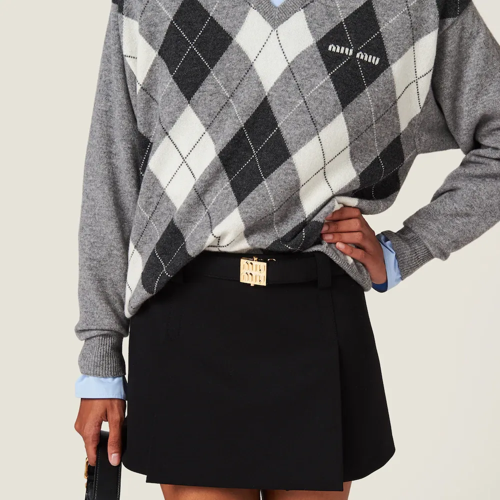 Logo-Plaque Low-Rise Mini Skirt