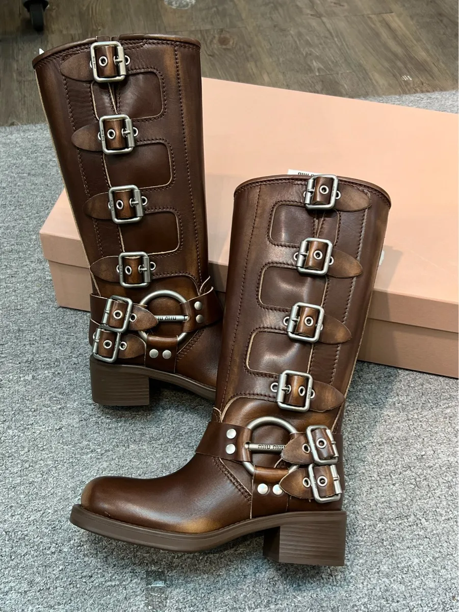 Buckle-Detailed Round Toe Boots