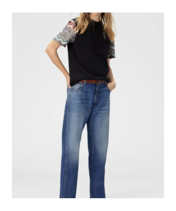 Zig-Zag Sleeve Top
