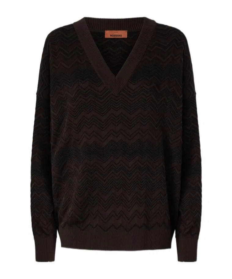 Chevron-Pattern V-Neck Jumper