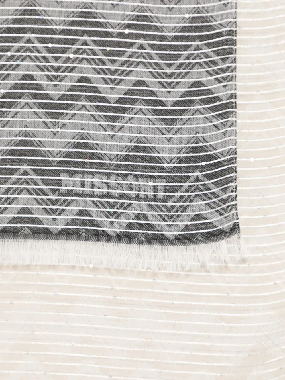 Zigzag-Woven Scarf