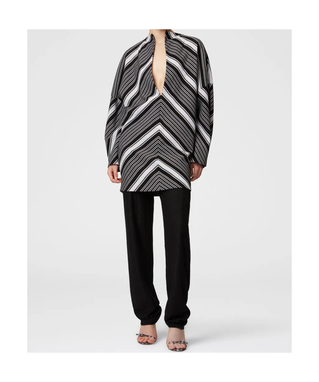 Oversized Sleeved Plunging V-Neckline Mini-Dress
