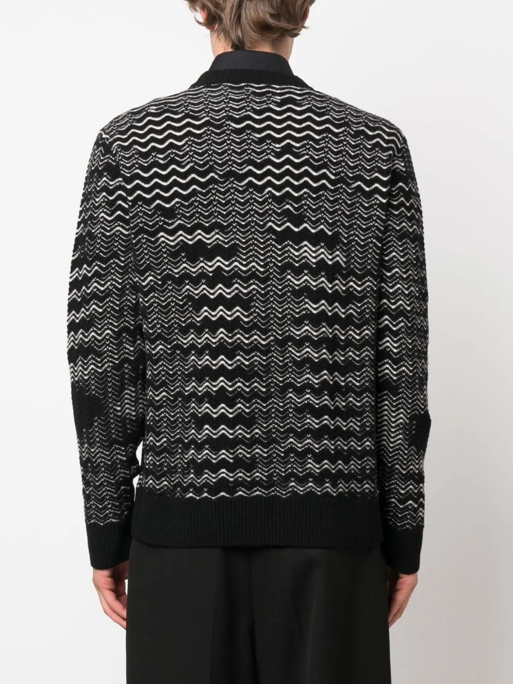 Zigzag-Pattern Crewneck Knitted Jumper