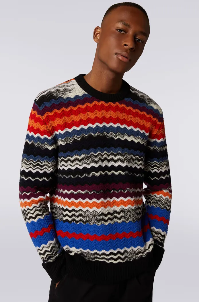 Zigzag-Woven Crewneck Knitted Jumper