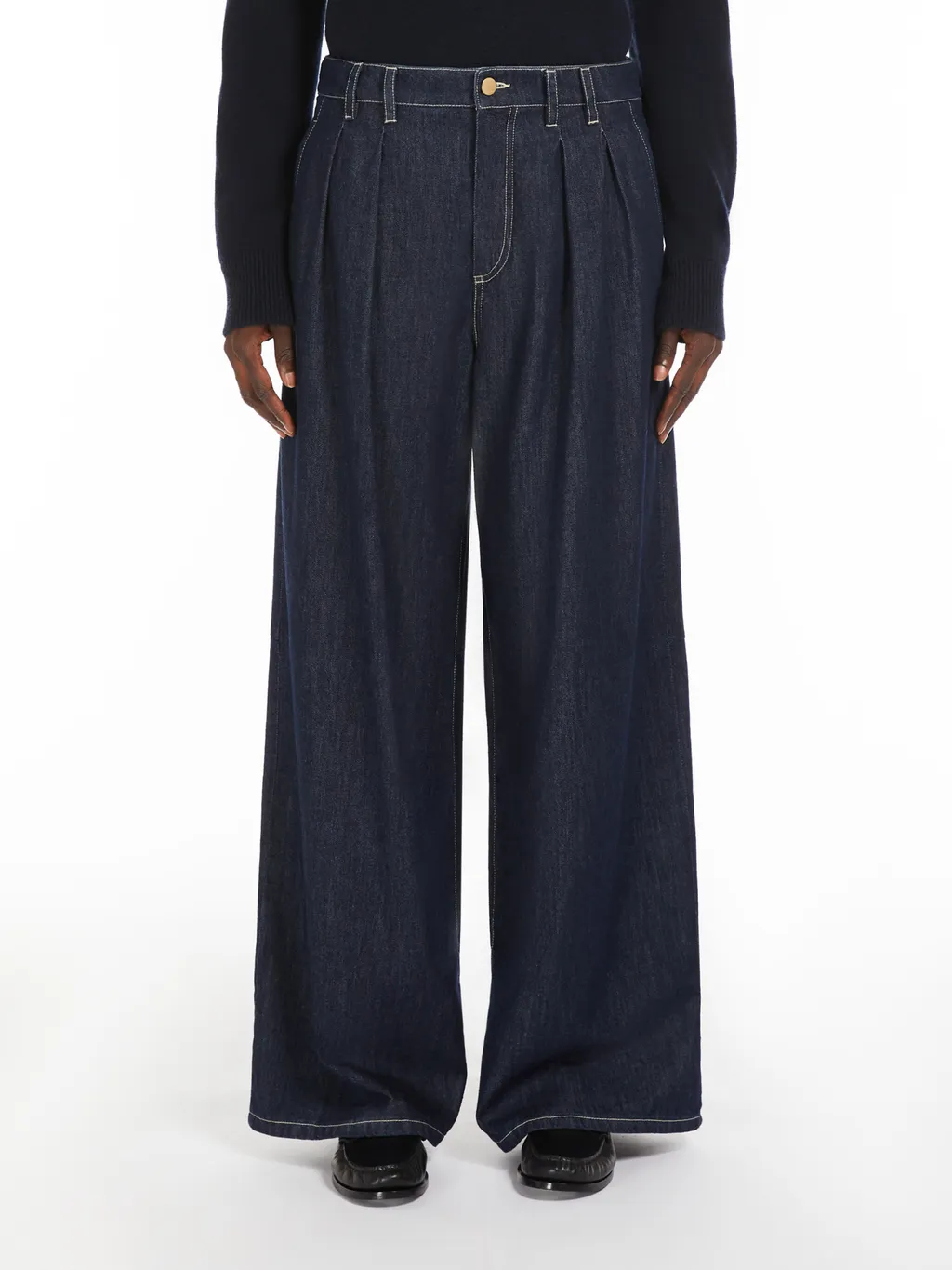 Logo Patch Straight Leg Jeans