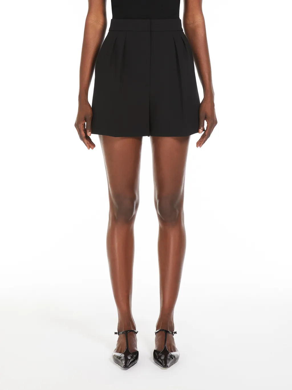 Pleat Detailed Shorts