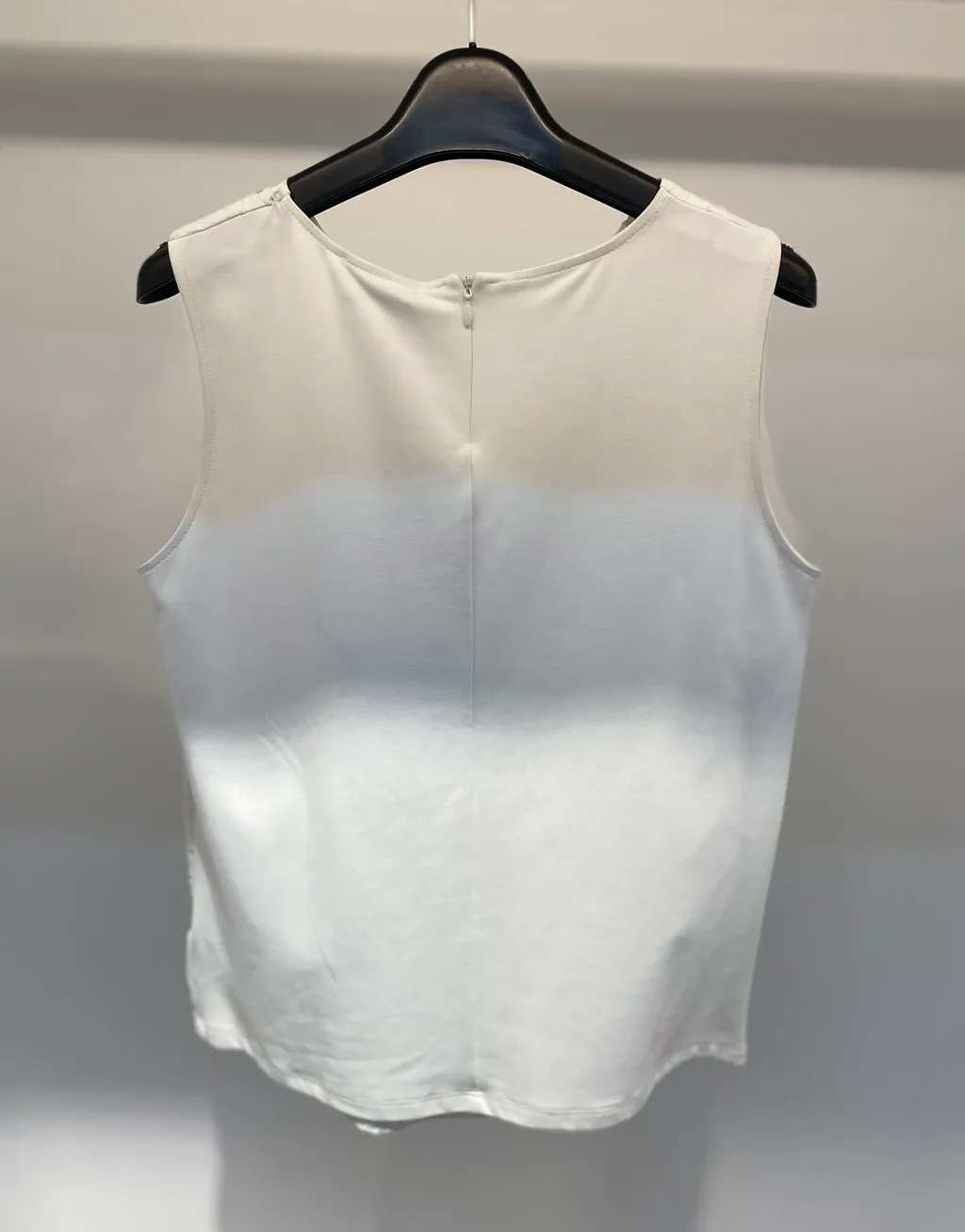 Sleeveless Shirt