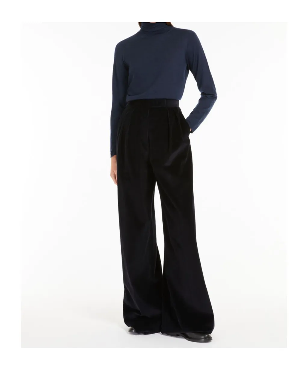 Turtleneck Long-Sleeved Jumper