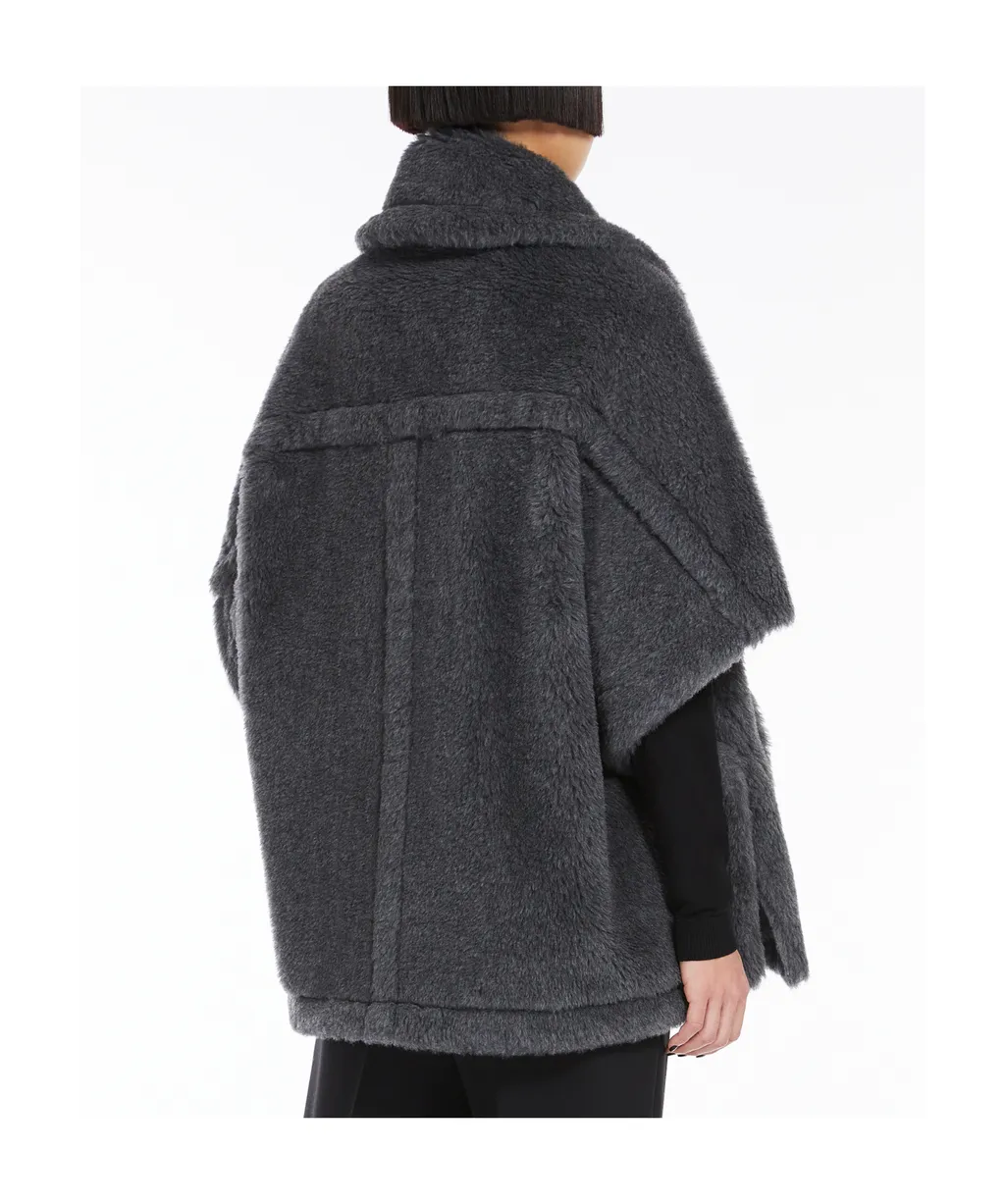 Zip-Up Short-Sleeved Coat