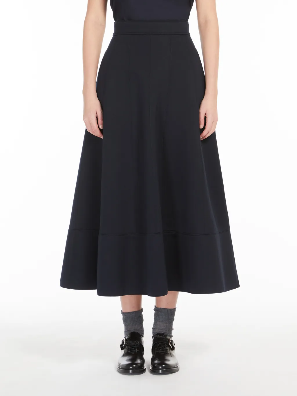 Plain Knitted Flared Skirt