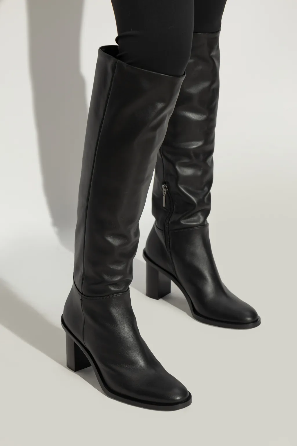 Round-Head Boots