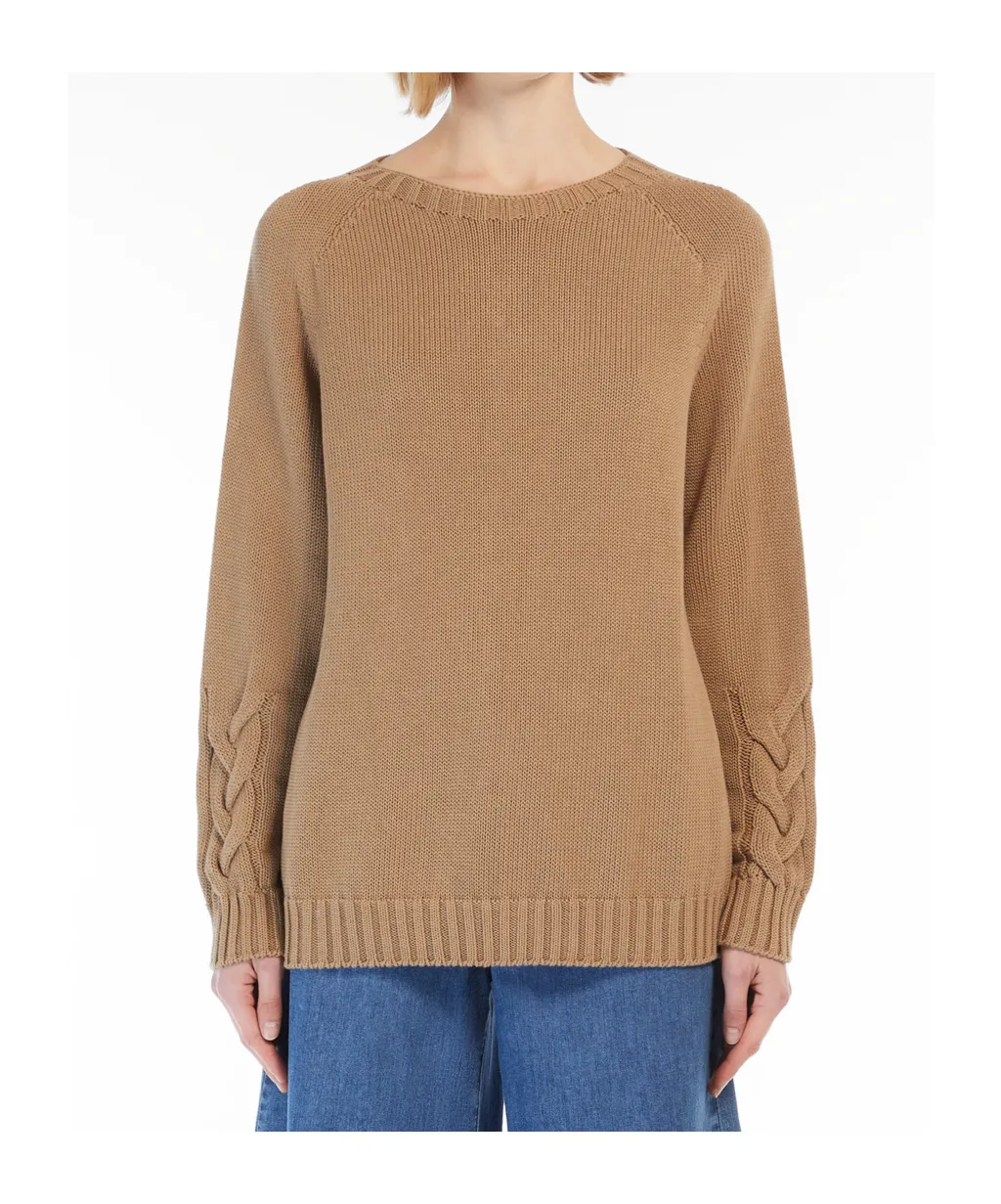 Crewneck Long-Sleeved Jumper