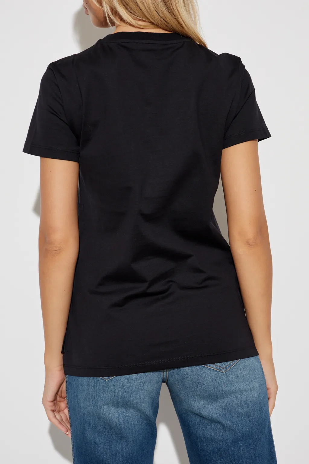 Fara Crewneck T-Shirt
