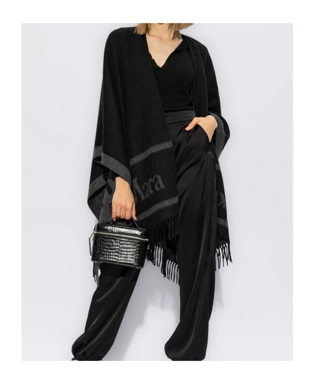 V-Neck Long-Sleeved Top