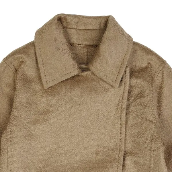 Manuela Coat