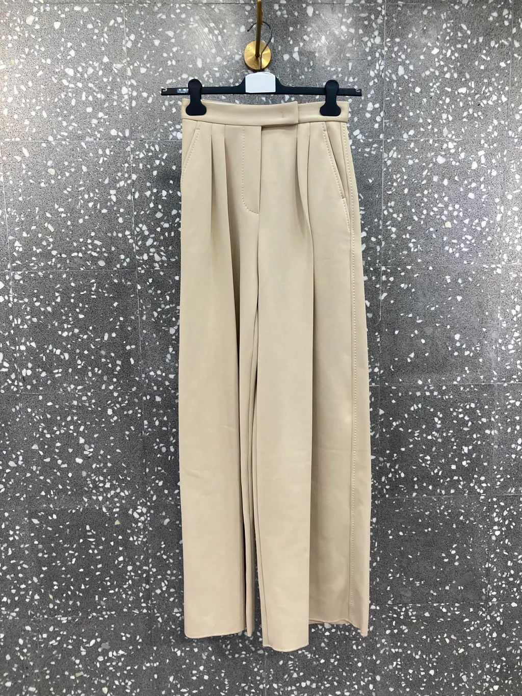 Pleated Wide-Leg Casual Pants
