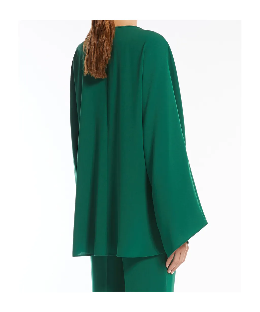 Umile V-Neck Shirt