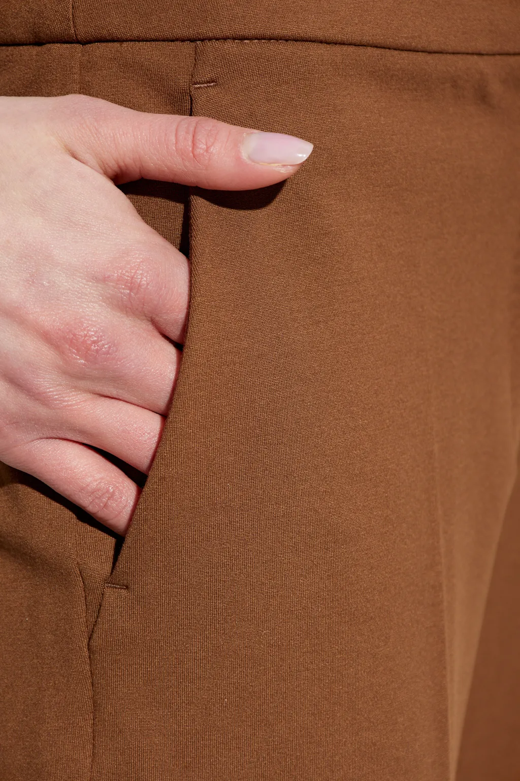Pleat Detailed Tapered Trousers
