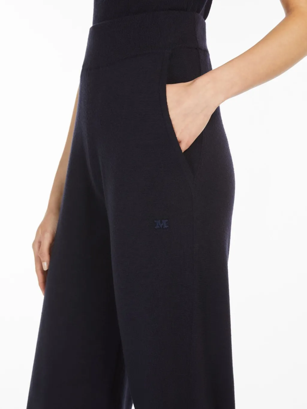 Wide-Leg Wool Yarn Trousers