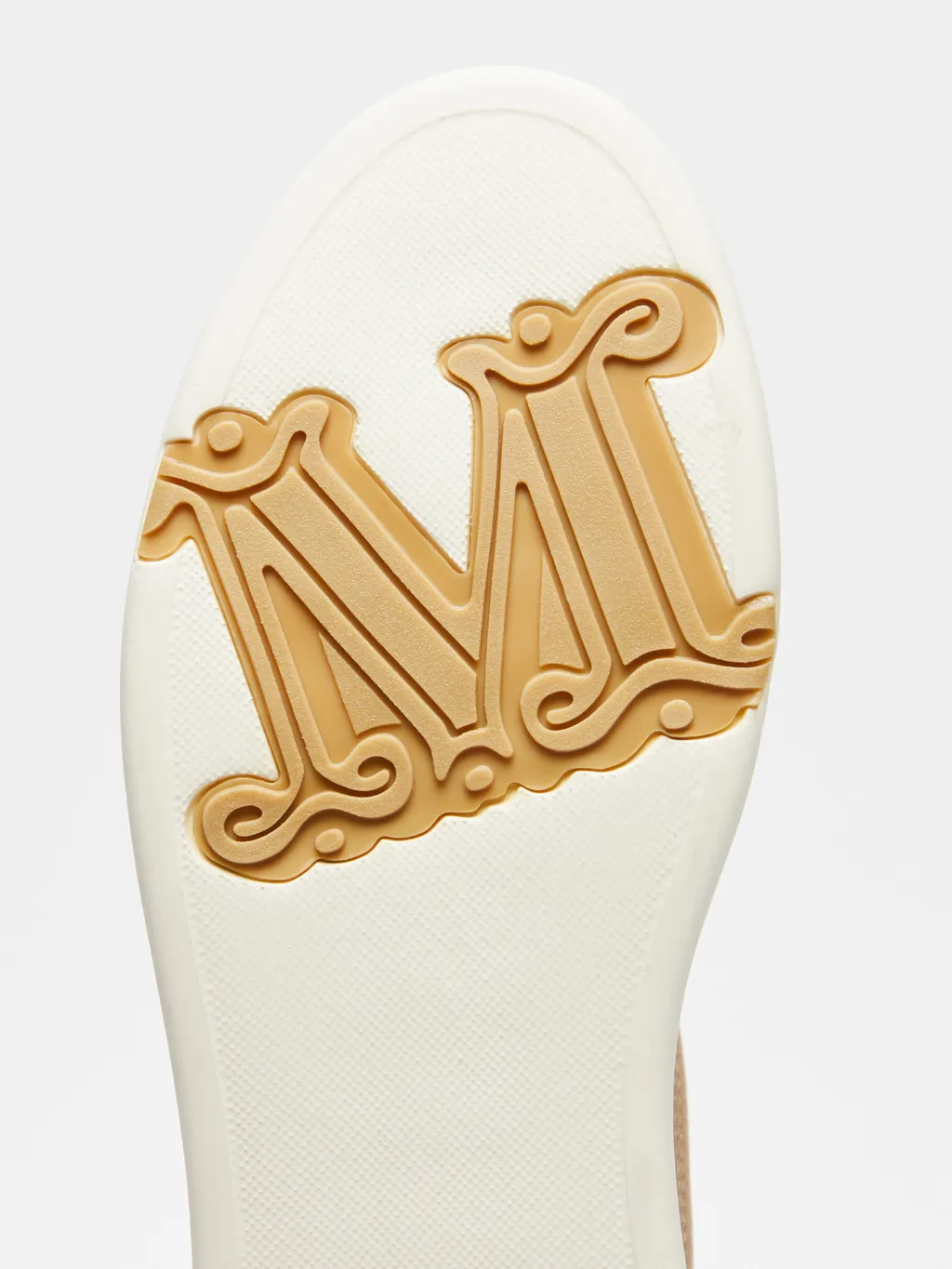 Round Toe Lace-Up Sneakers