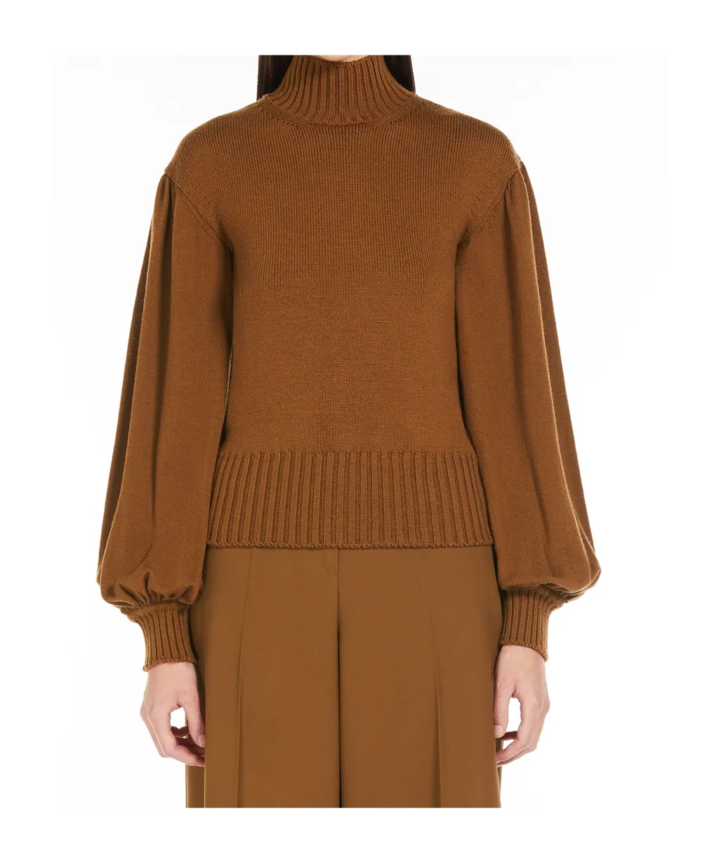 Wide-Sleeved Wool Jumper