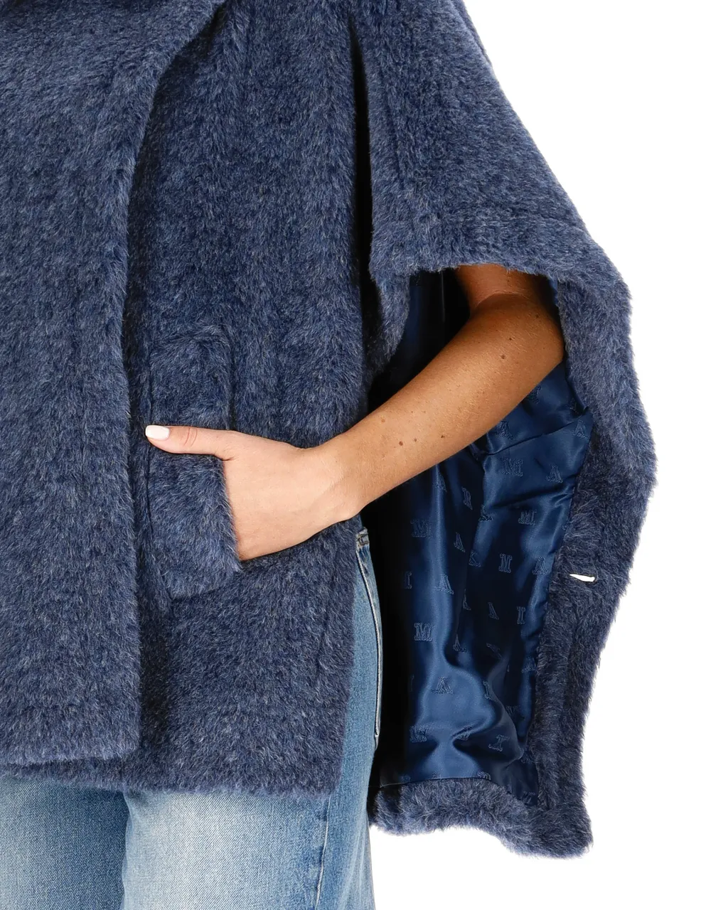 Lapel Cape