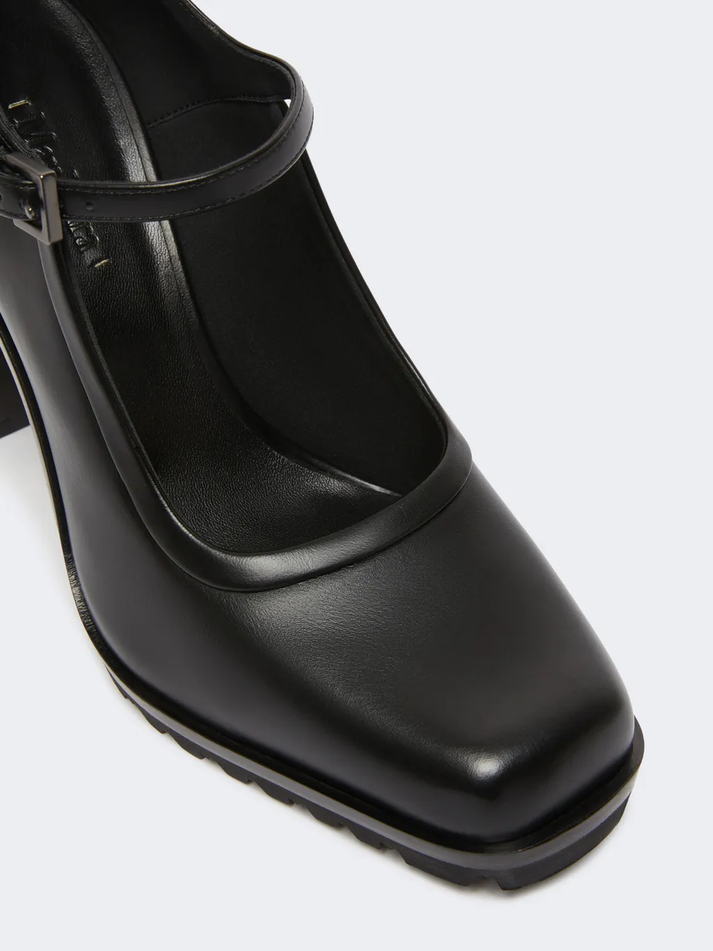 Mary Janes In Leather