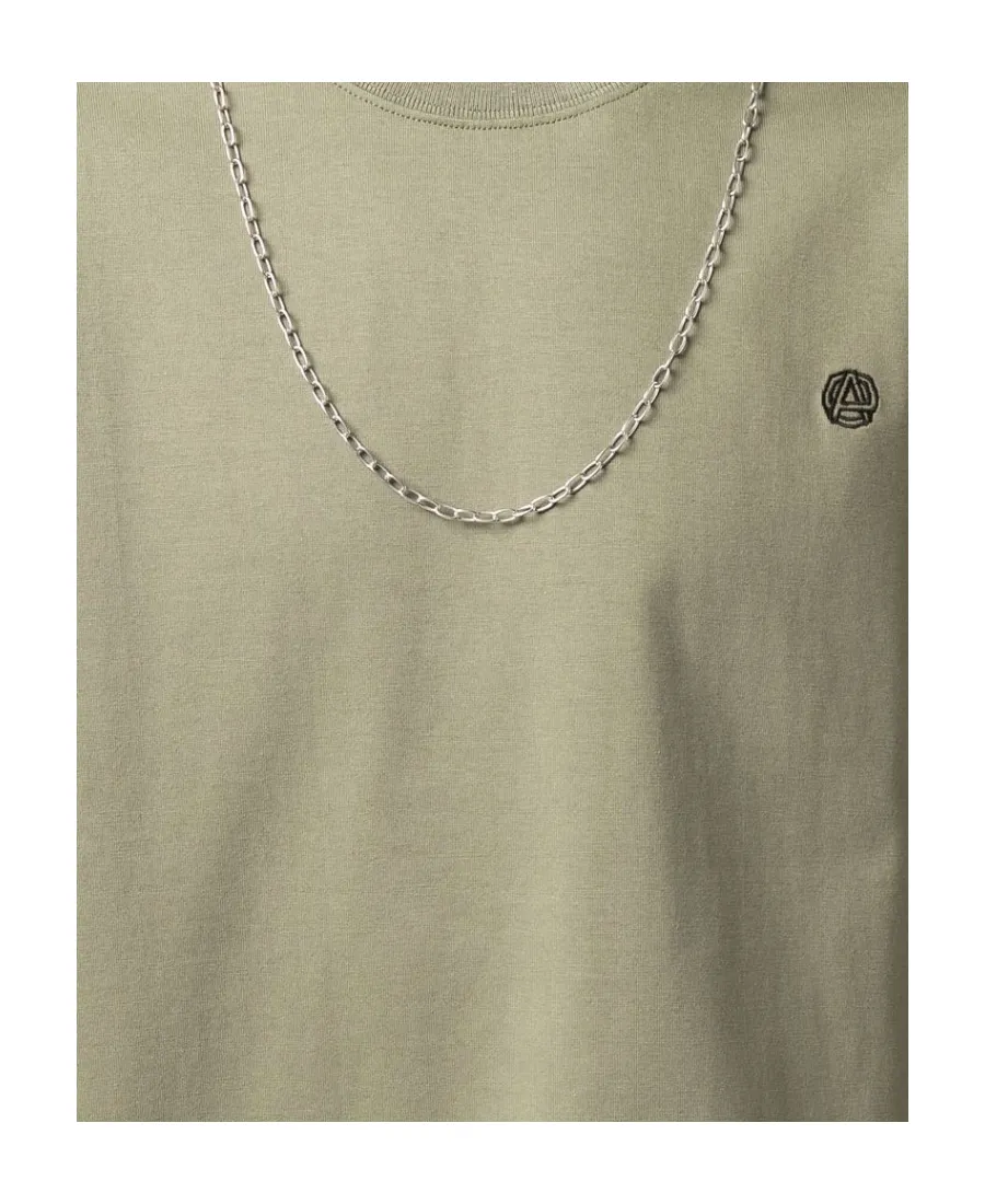 Embroidered-Motif Short-Sleeve T-Shirt