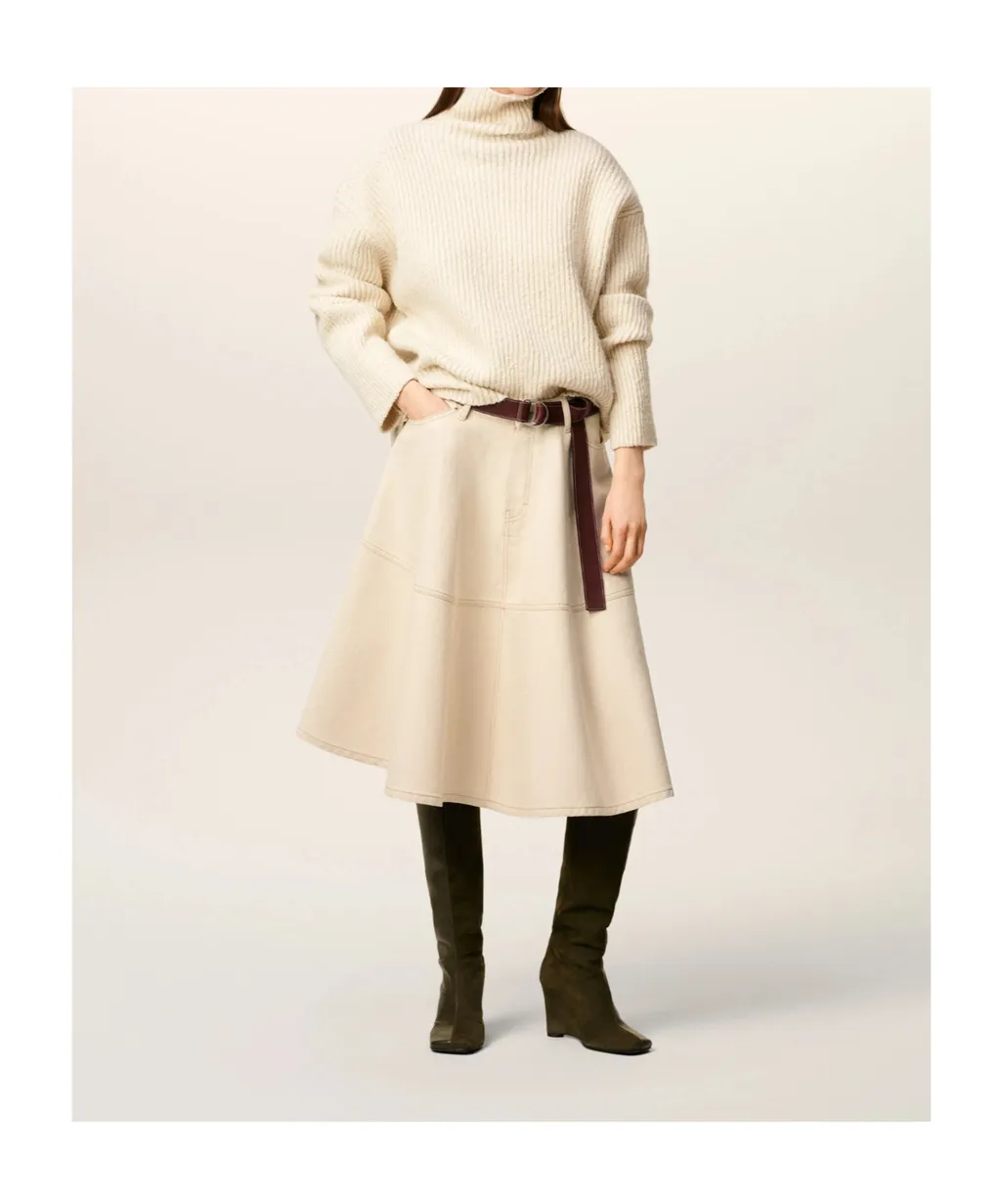 Low-Waist Skirt