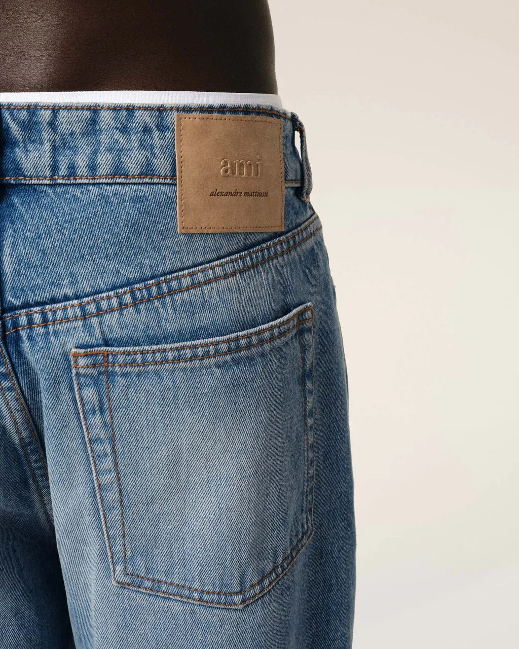 Large Fit Jeans