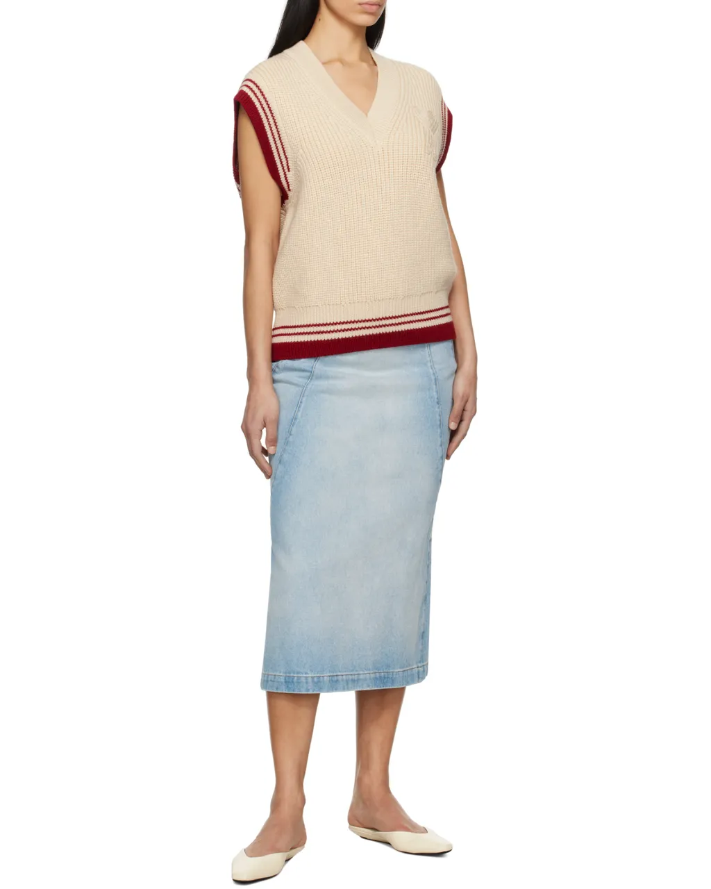 Ami De Coeur V-Neck Knitted Vest