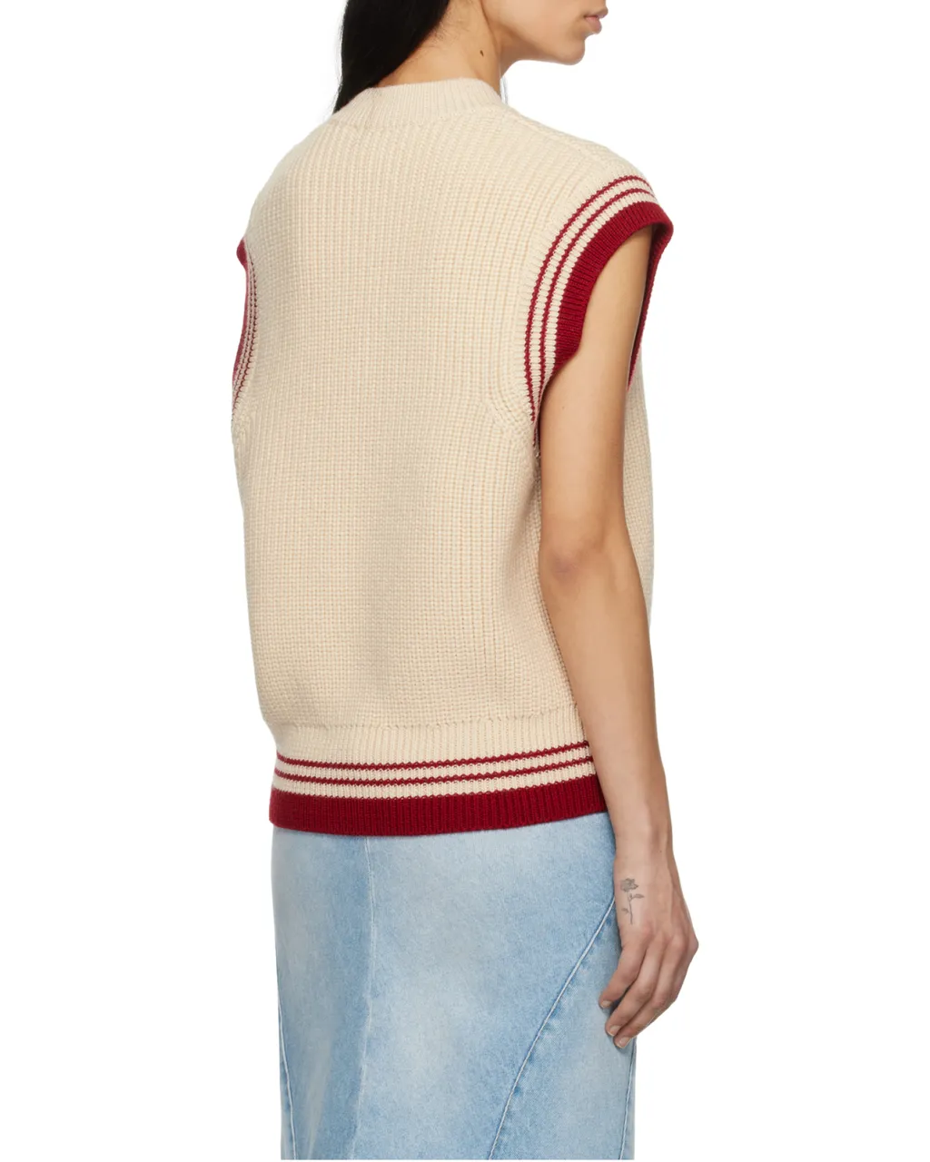 Ami De Coeur V-Neck Knitted Vest