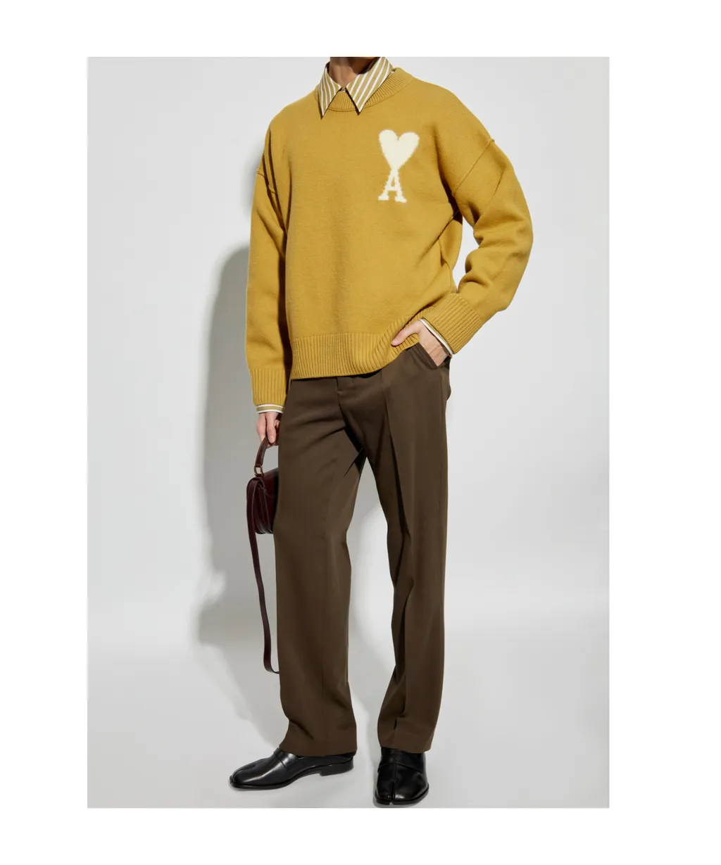 Long-Sleeved Crewneck Jumper