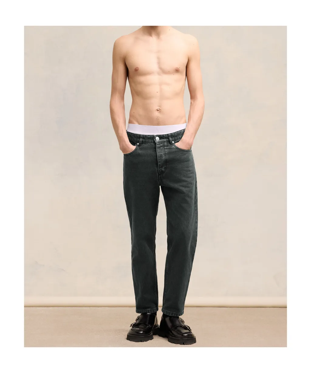 Tapered Fit Jeans