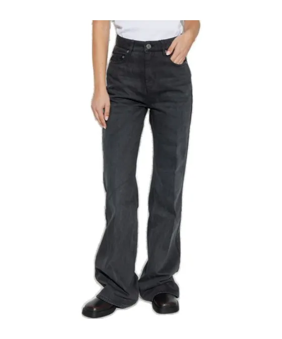 Wide-Leg Jeans