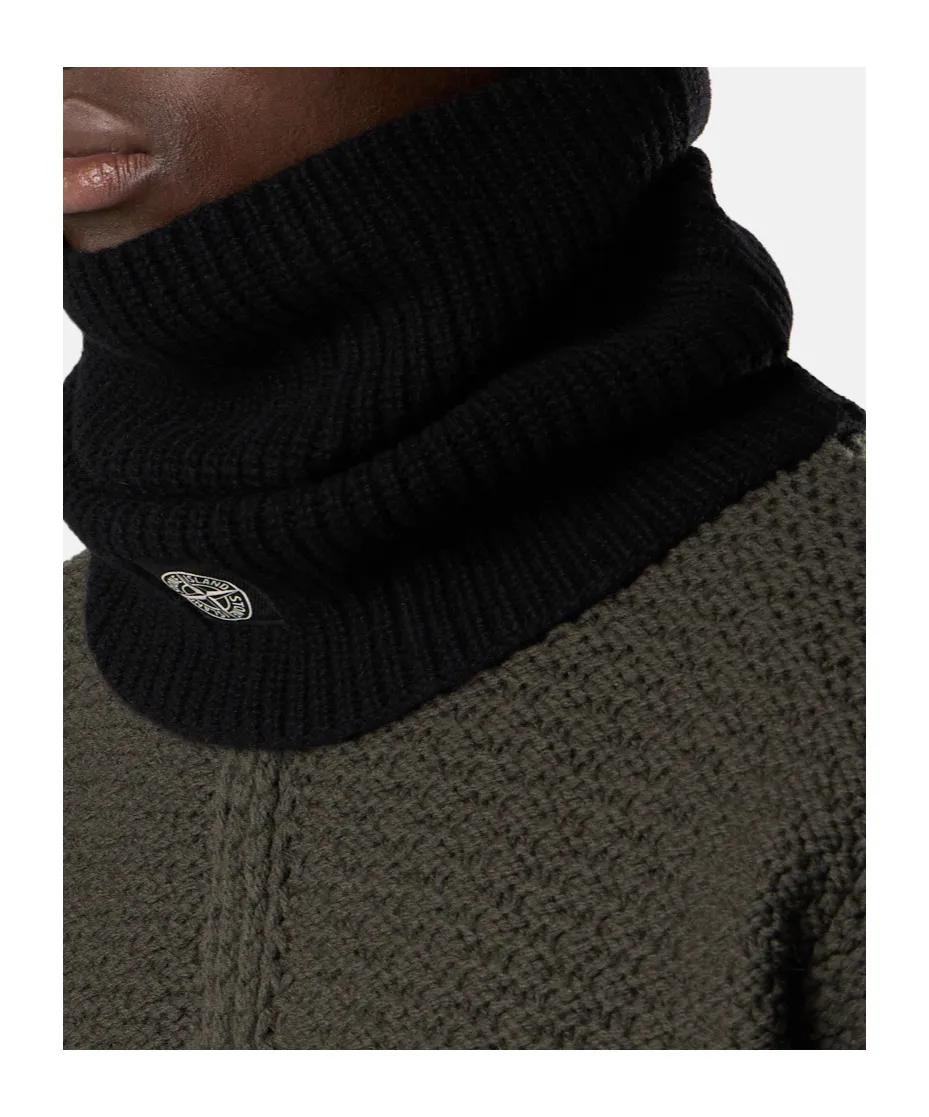 Logo Patch Ribbed Scarf