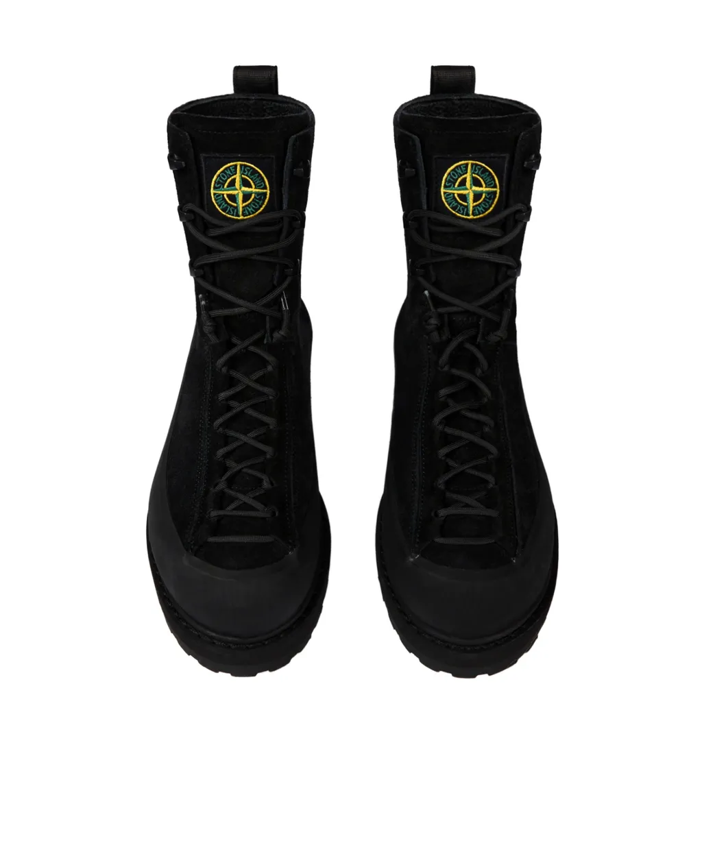 S100110 Lace-Up Hiking Boots