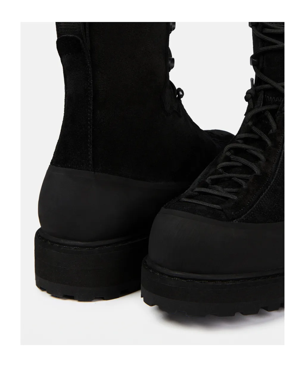 S100110 Lace-Up Hiking Boots