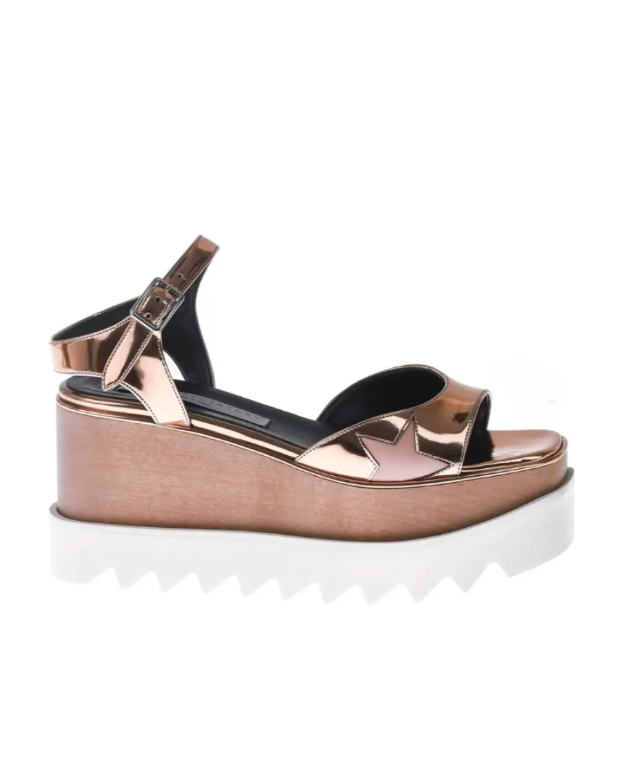 Clasp Thick-Soled Sandals