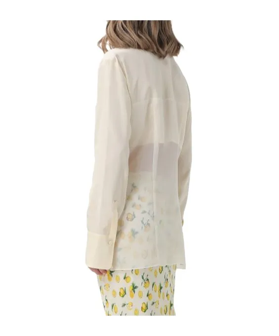 Buttoned Long-Sleeved Shirt