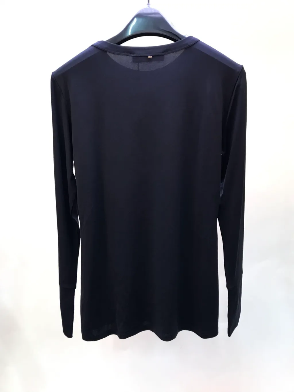 Round Neck Long Sleeve T-Shirt
