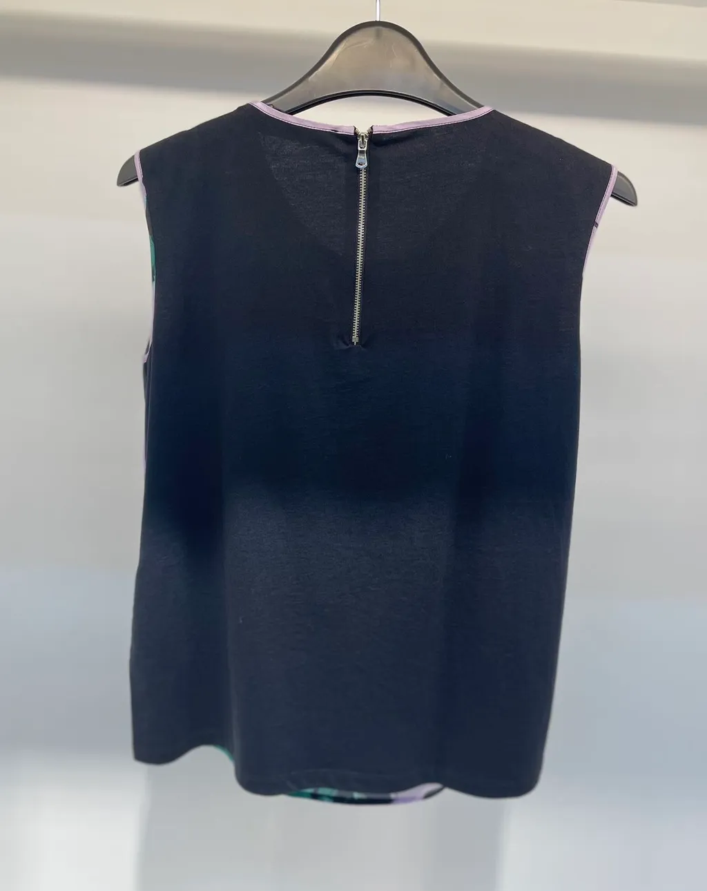 Sleeveless Vest