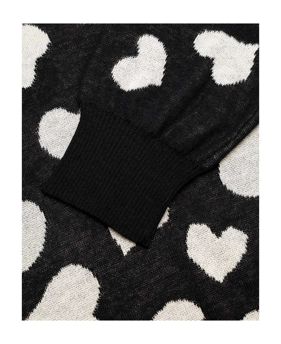 Love Pattern Pullover