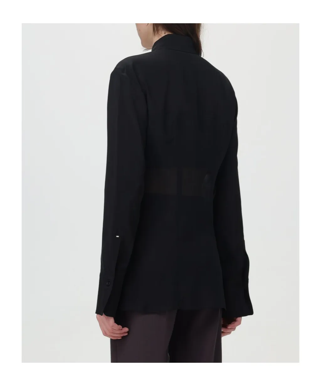 Buttoned Long-Sleeved Shirt