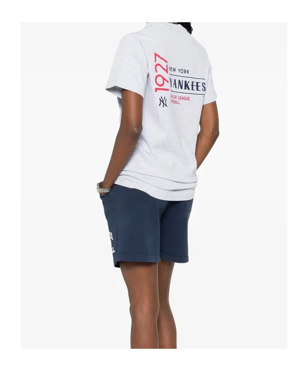 Short-Sleeved T-Shirt