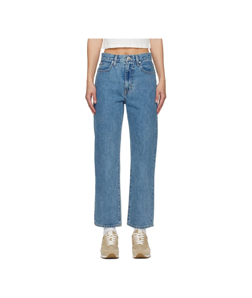 High-Waisted Jeans