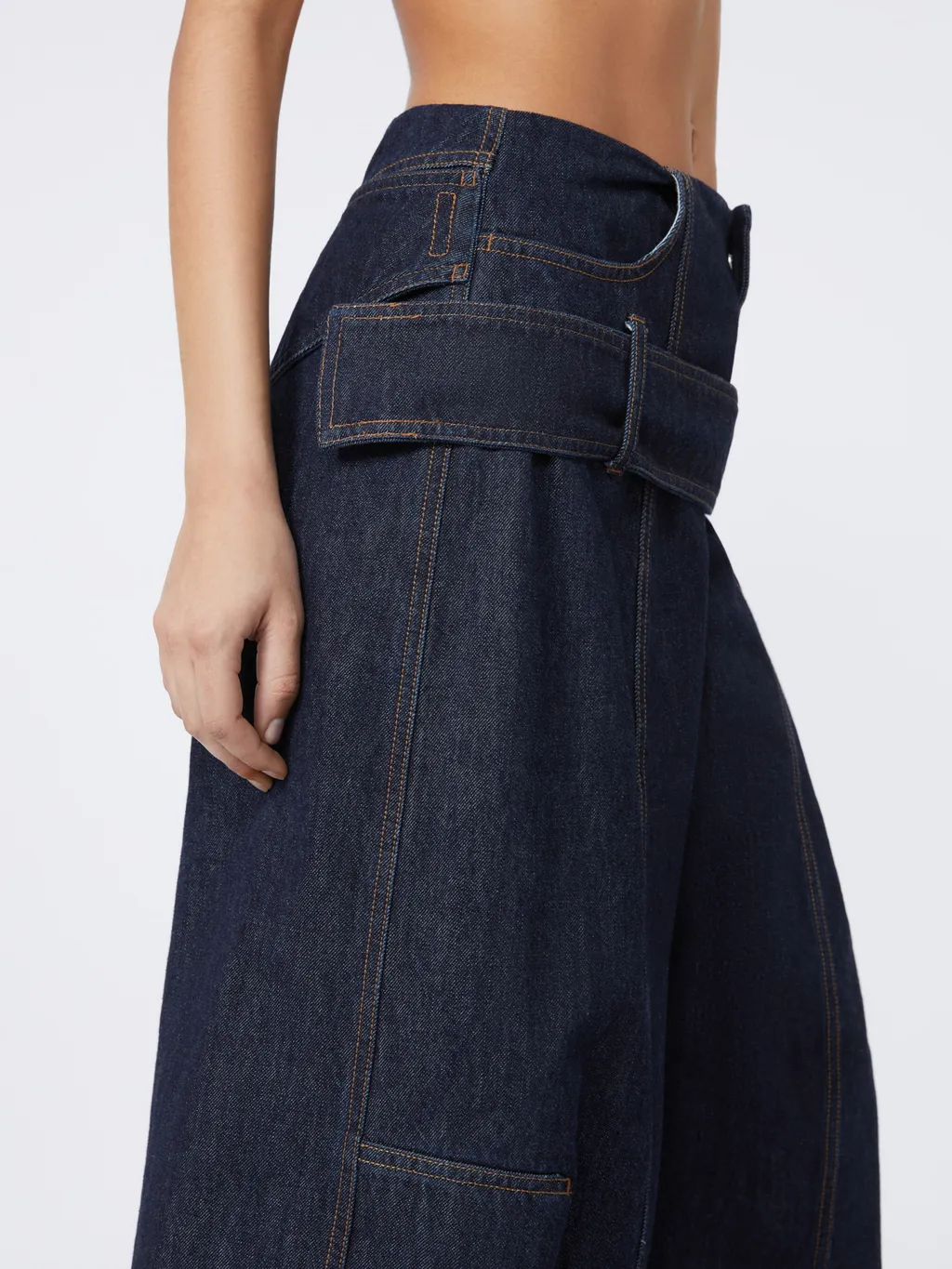 Aia Wide-Leg Jeans